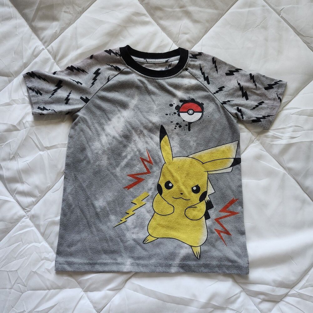 Pokémon Pikachu Gray/Black Graphic Crew T-Shirt Boys Size 6/7